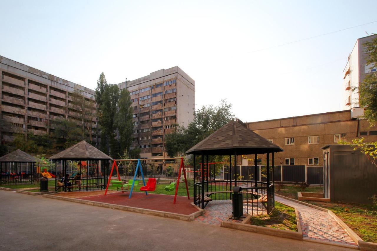 Cozy Studio In The Best Area! 5 Almaty Eksteriør bilde